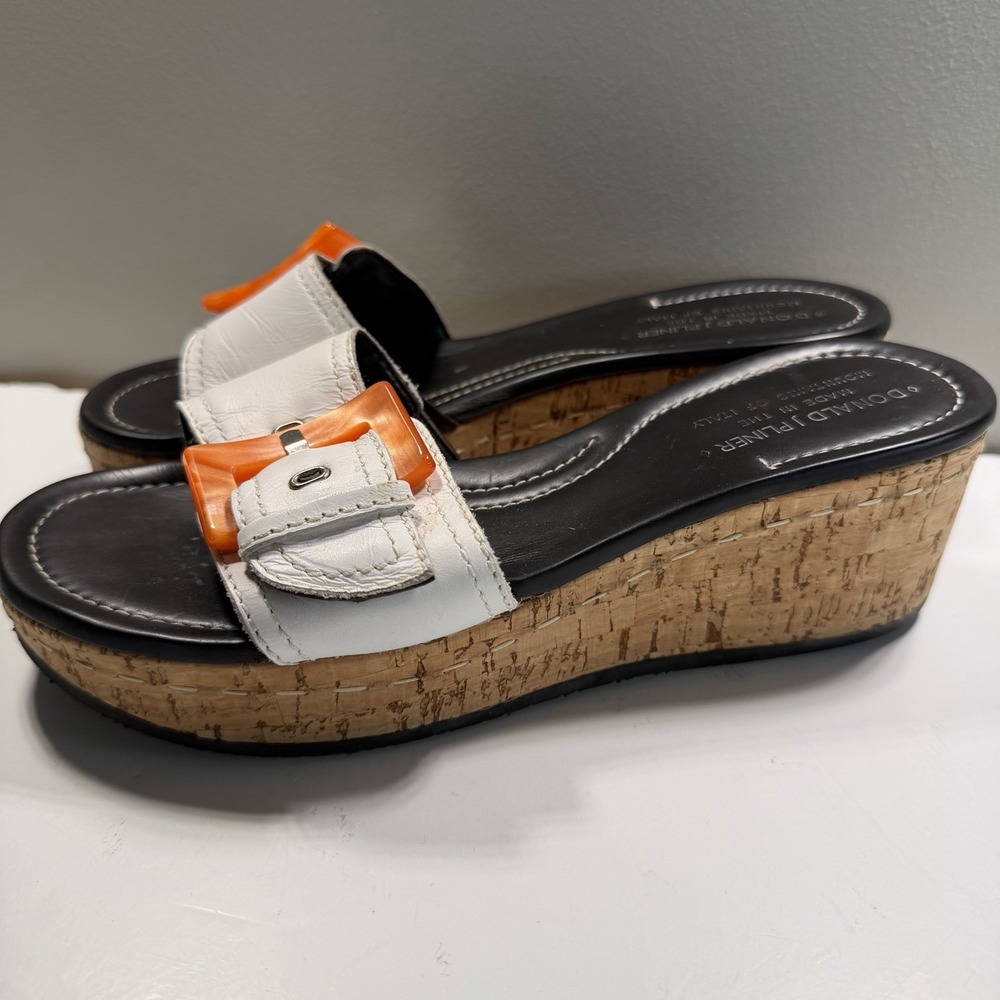 Donald Pliner Cork Wedge Heel 6.5 White Buckle Slip On Sandal
